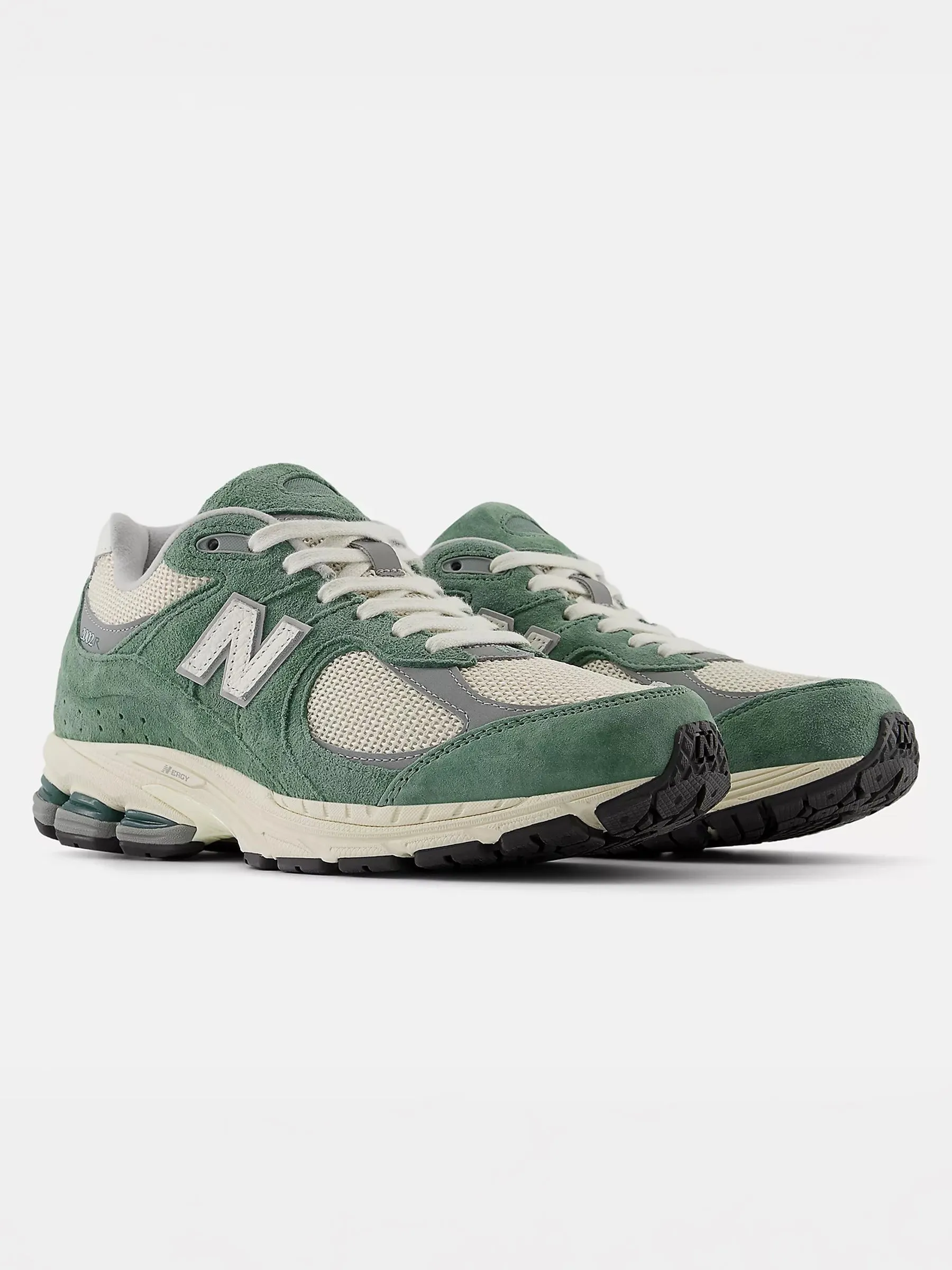 2002R Sneaker