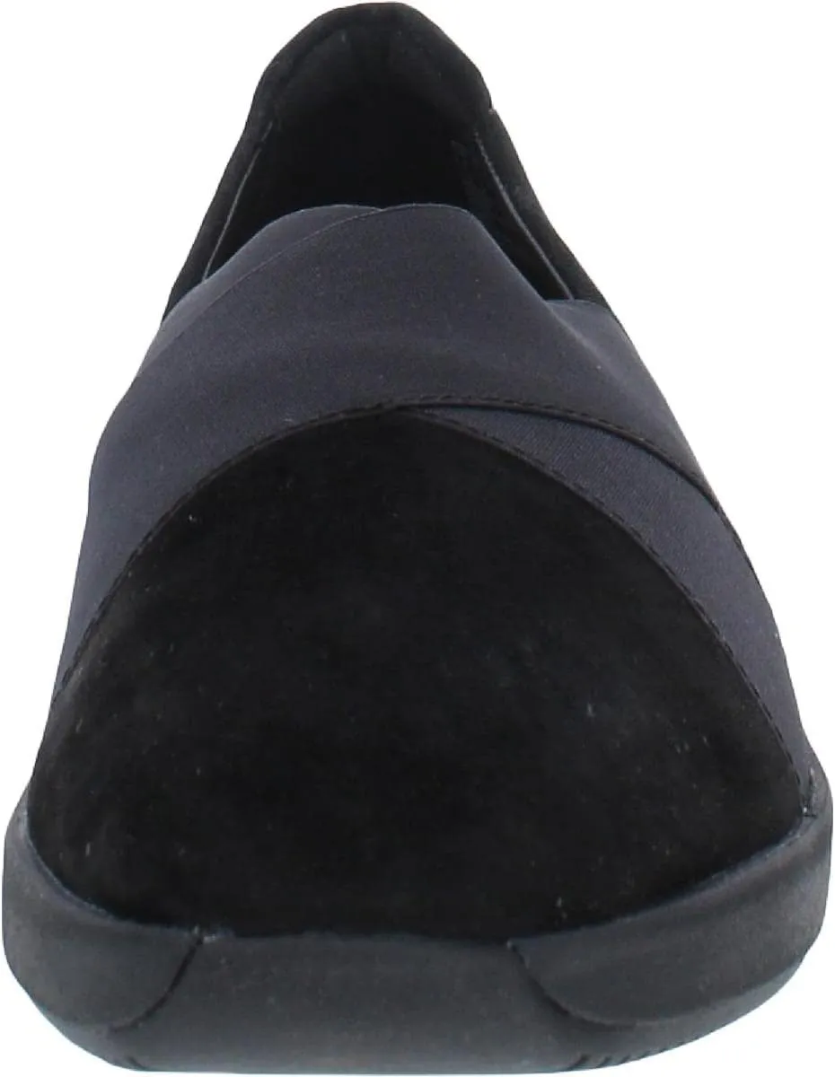 Clarks Tawnia Band