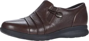 Clarks Women's Un Adorn Loop Loafer