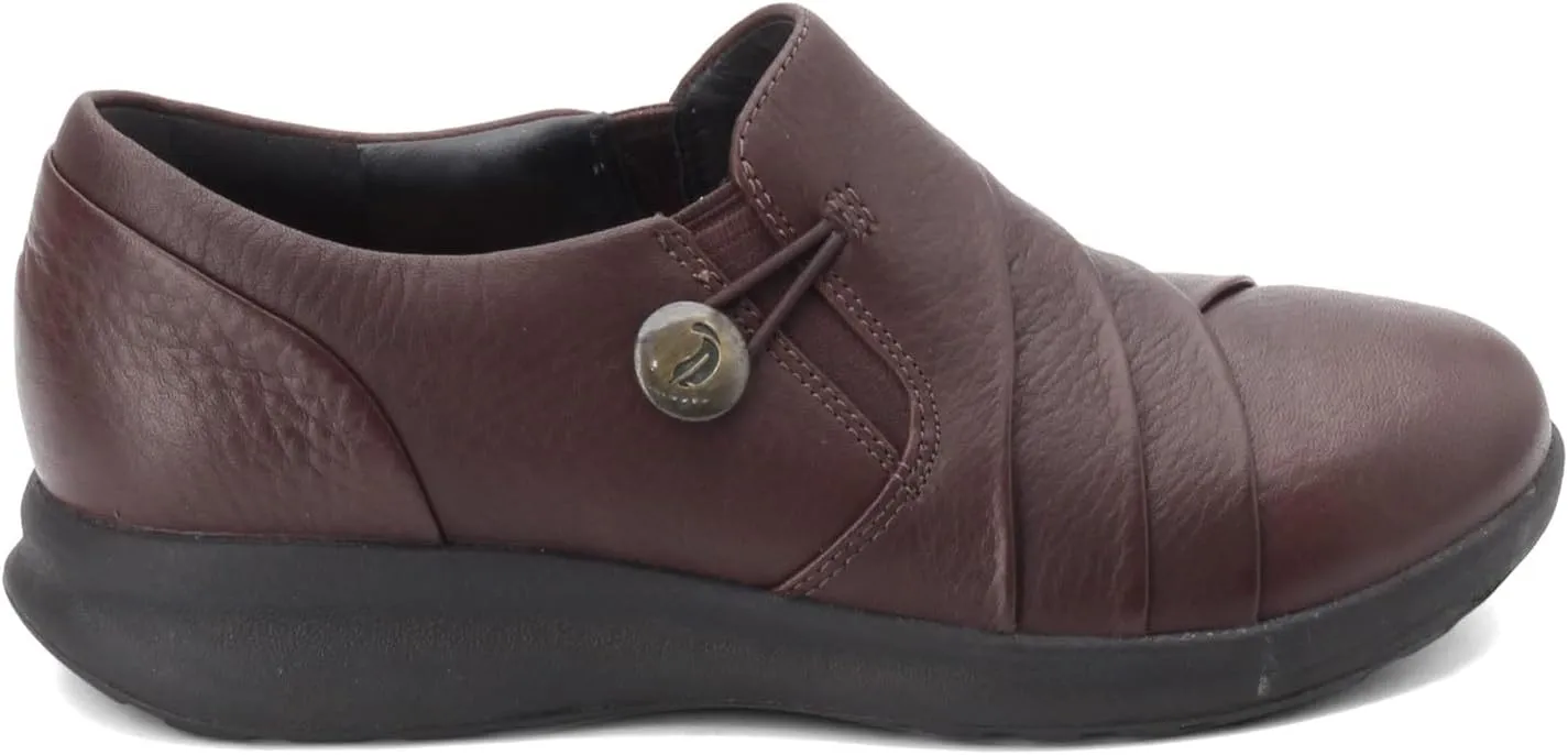 Clarks Women's Un Adorn Loop Loafer