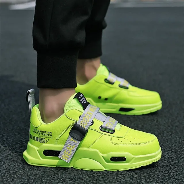 Classic Men Sneakers Fashion Mesh Breathable Men's Casual Shoes Outdoor Walking Jogging Shoes Light Zapatillas Hombre mens shoes