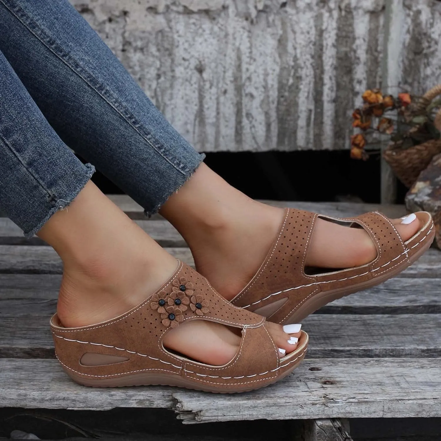 Eduavar Summer Sandals for Women 2023, Sandals Women Retro Floral Wedge Sandals Casual Open Toe Sandals with Arch Support