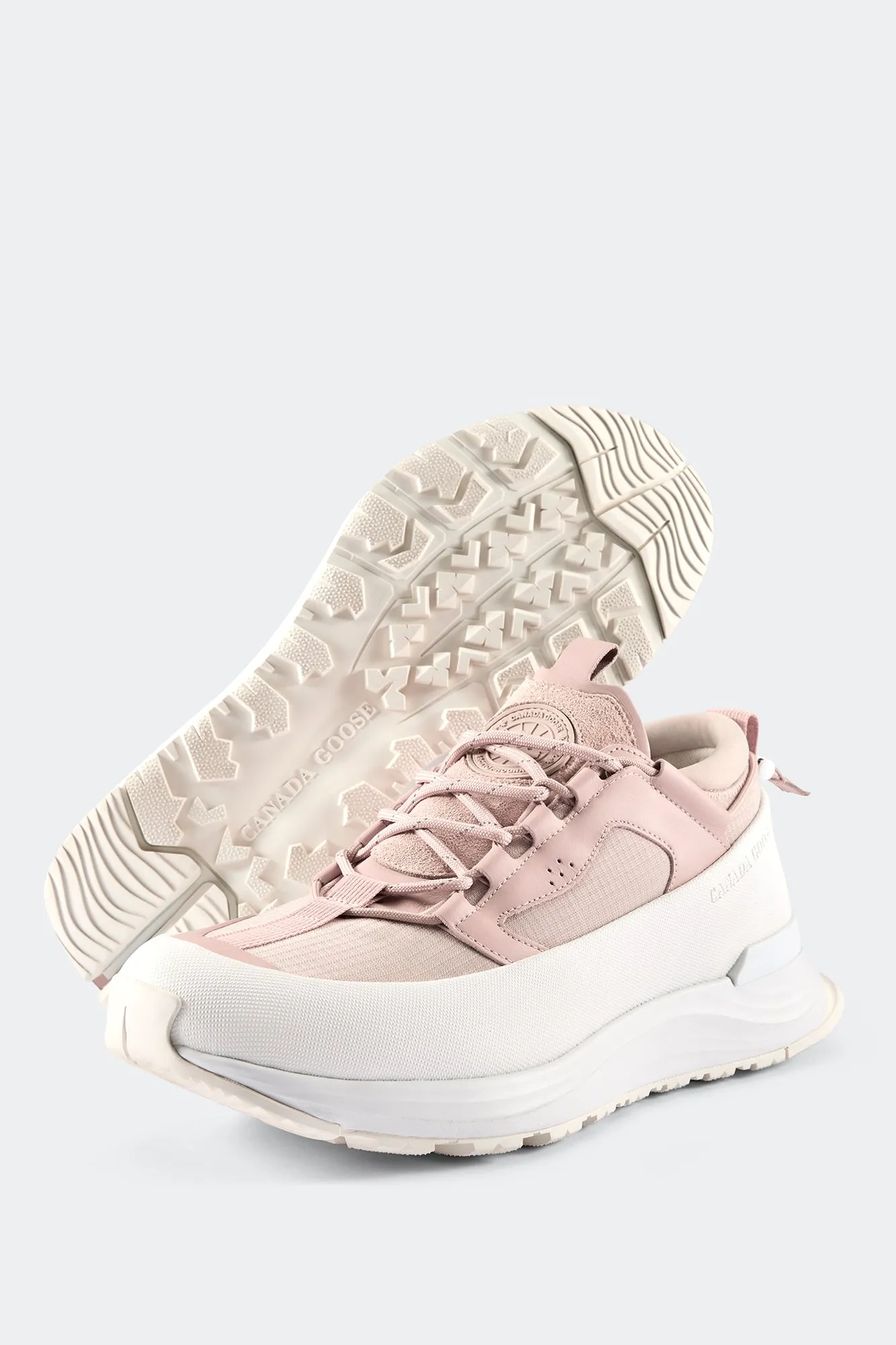 Glacier Trail Sneaker