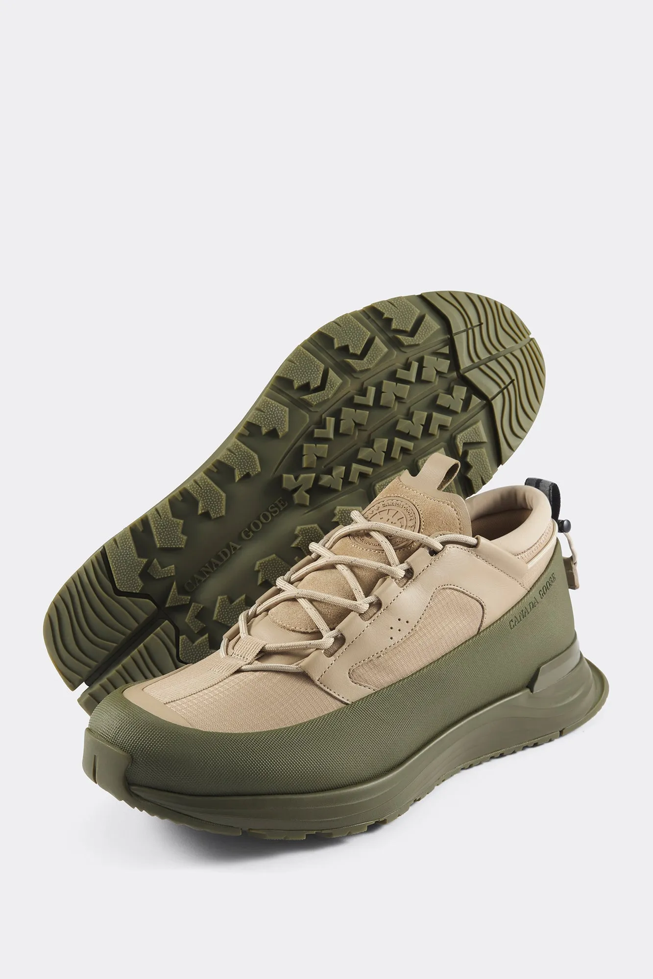 Glacier Trail Sneaker