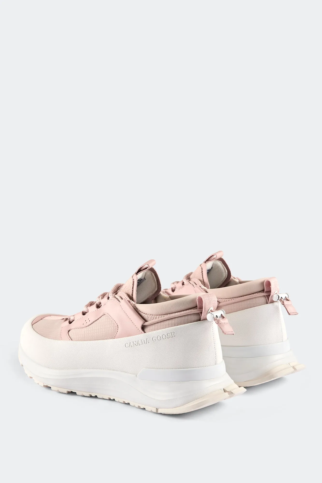 Glacier Trail Sneaker
