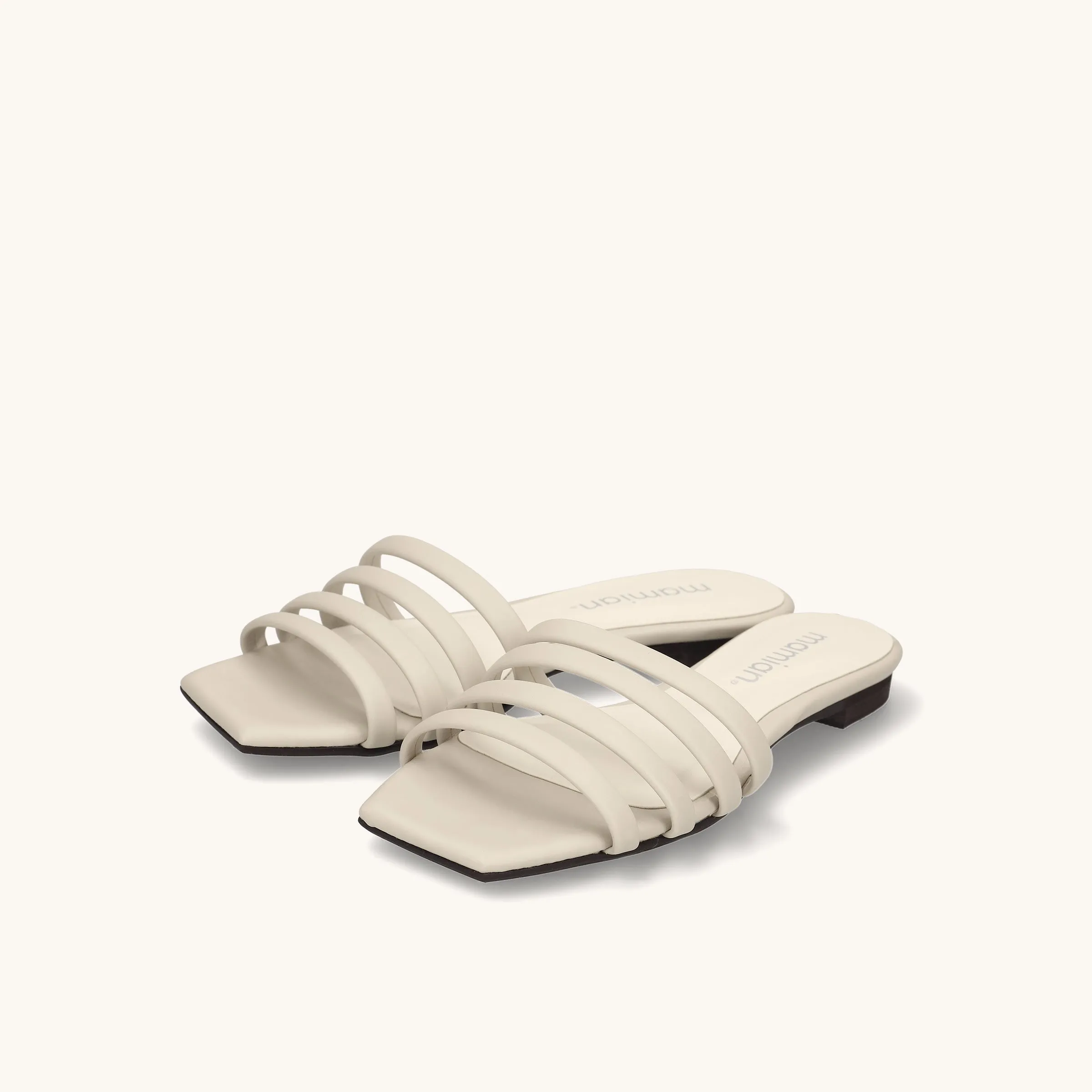 Limited special price 2,990 yen: 2023SS: Multiple Strap Flat Mules (1238) Ivory