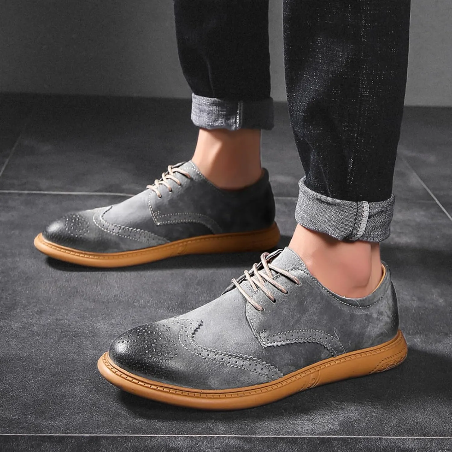 Men's Oxfords Suede Low Heel Fashion Classic Round-Toe Lace Up Wing Tips Business Dress Leather Derby Shoes Casual Comfortable Formal Work Wedding Shoes for Men