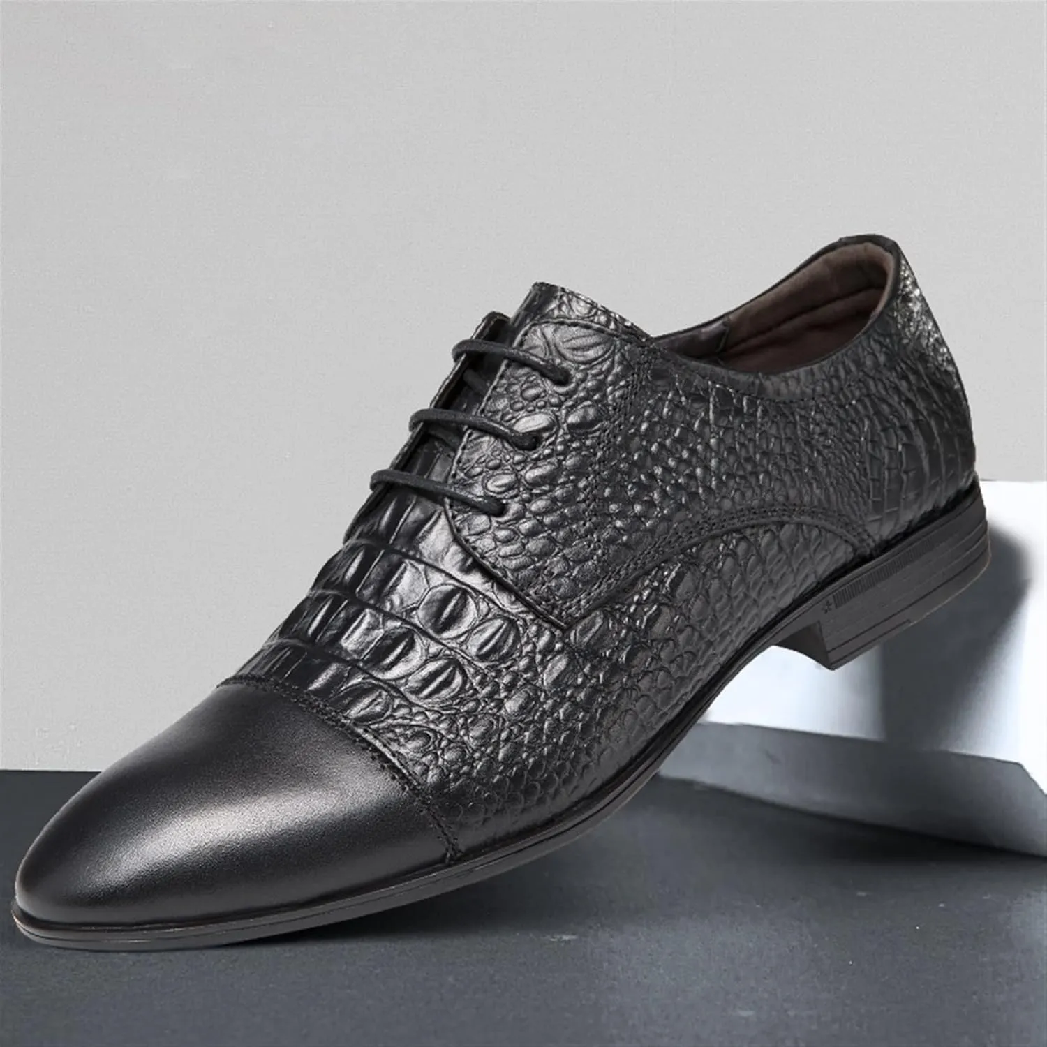 New Formal Shoes for Men Lace Up Cap Toe Crocodile Embossed Derby Shoes Leather Non Slip Resistant Block Heel Anti-Slip Low Top Party