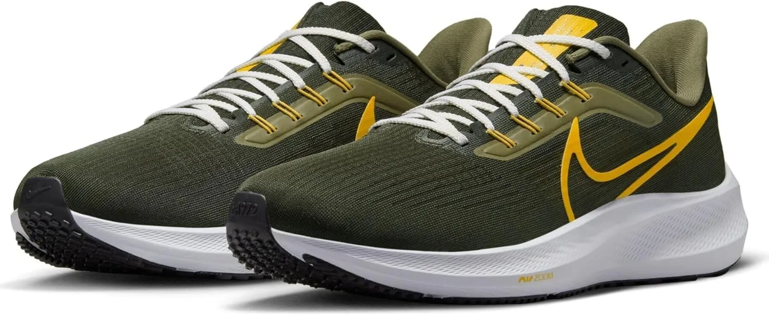 Nike Men's Sneaker