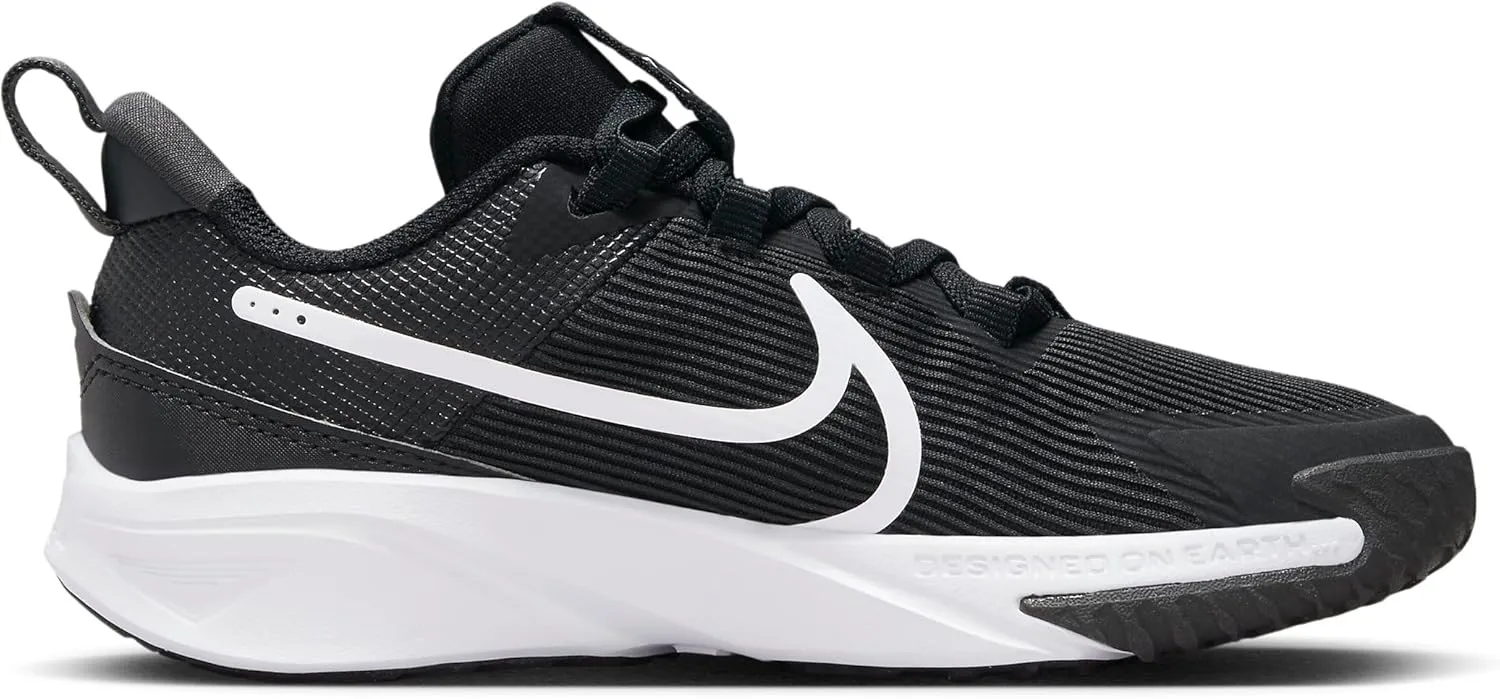 Nike Unisex-Child Sneaker