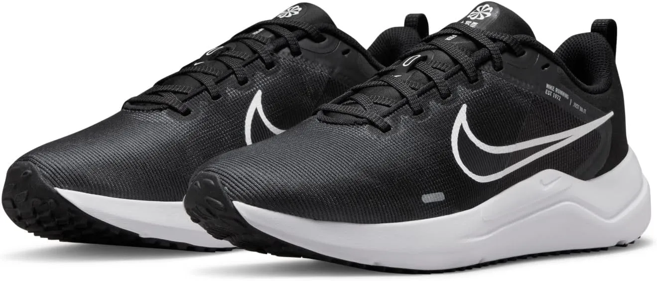 Nike Women's Gym Sneaker