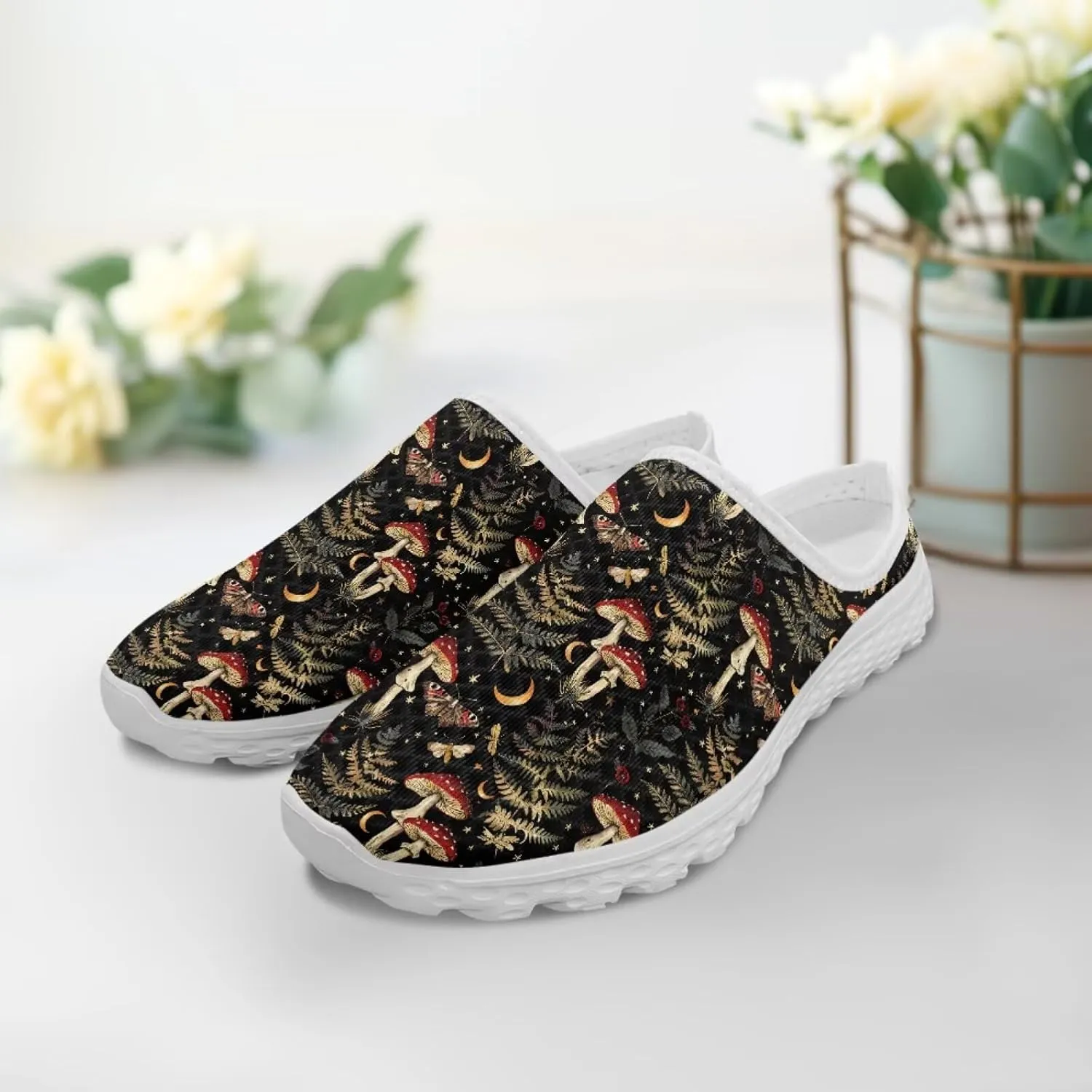 Novelty Mushrooms Women's Slip On Mule Sneakers Anti-Slip Walking Shoes with Elastic Thick Sole for Outdoor Indoor