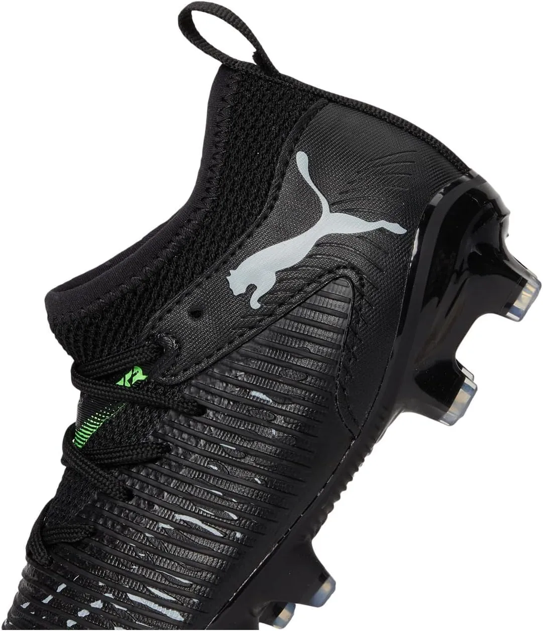 PUMA Unisex-Child Future 8 Match Firm Artificial Ground (Little Big Kid) Sneaker