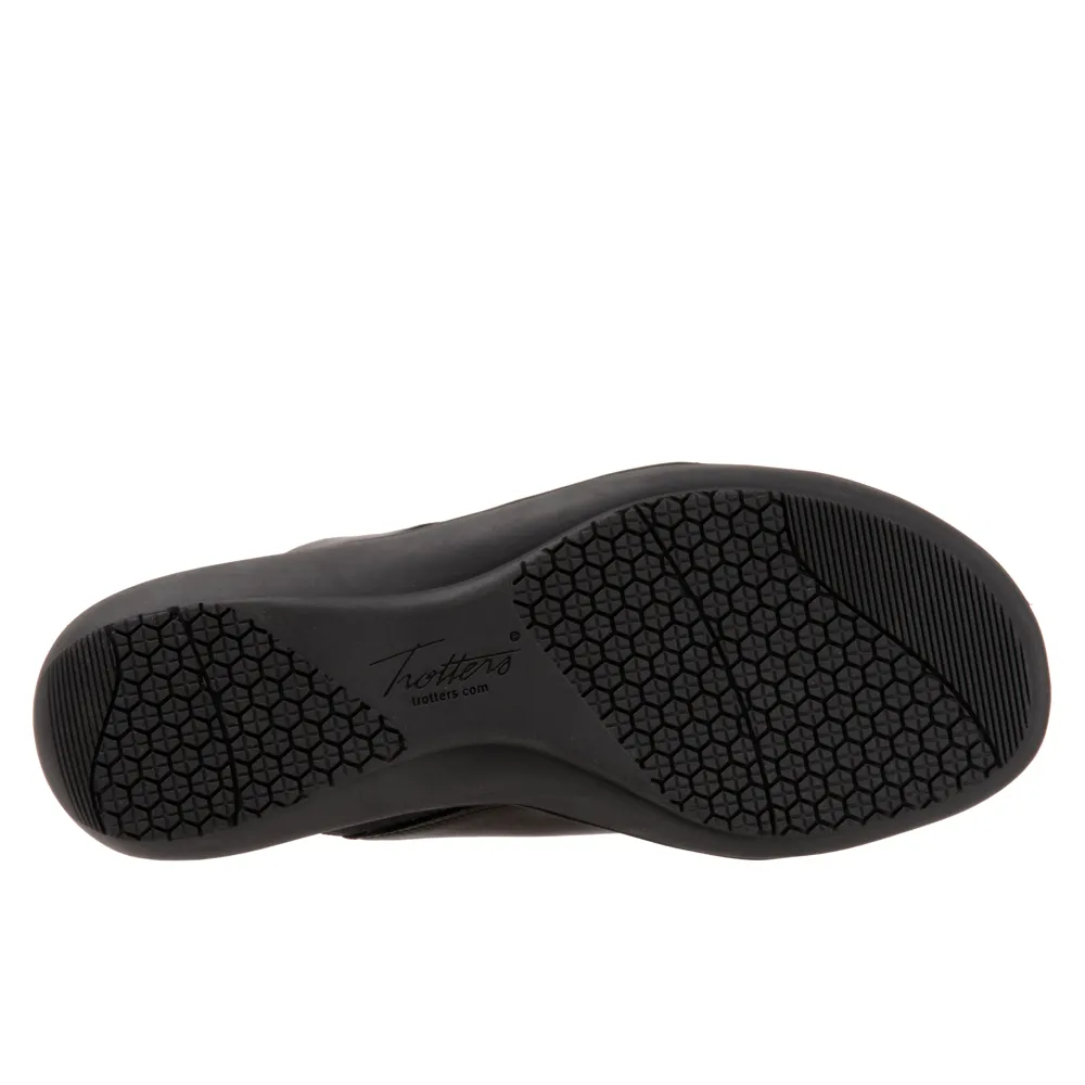 Regina Sandal (T2231)