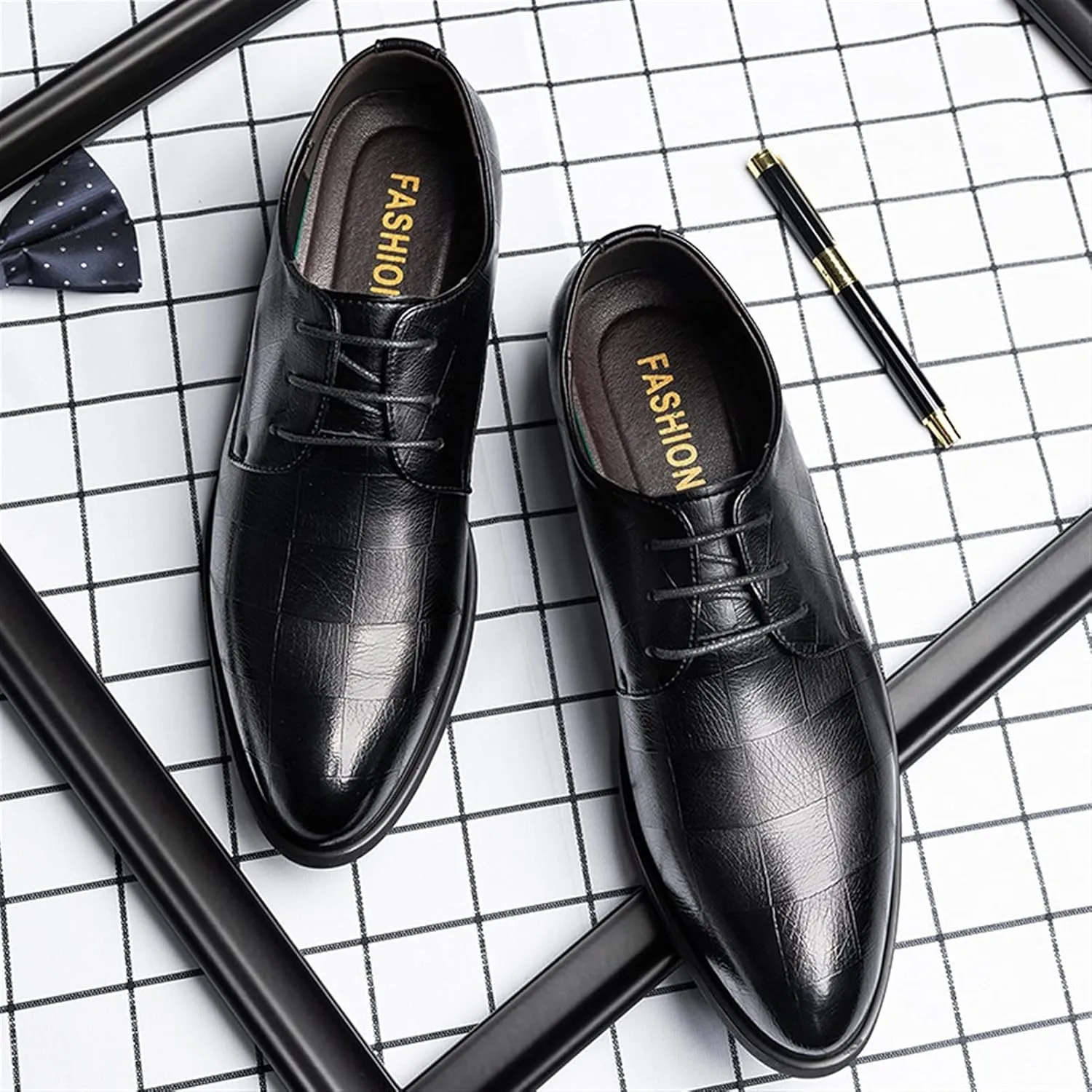 Single Season Formal Shoes Dress Oxford for Men Lace Up Round Toe Plaid Embossed Derby Shoes Faux Leather Block Heel Anti-Slip Low Top Rubber Sole Slip Resistant Very Popular Among Young