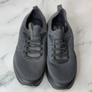 Skechers Grey Memory Foam Mesh Knit Bungee Lace Athletic Sneaker 8.5