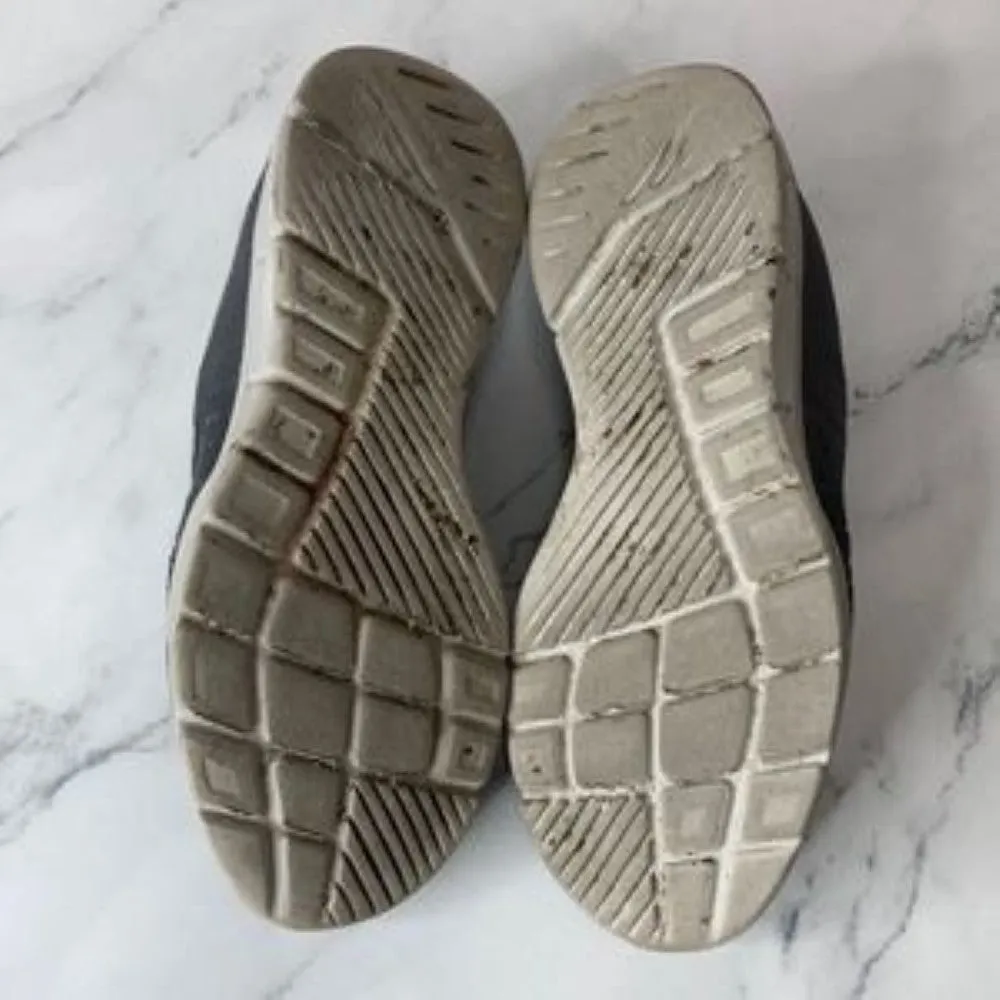 Skechers Grey Memory Foam Mesh Knit Bungee Lace Athletic Sneaker 8.5