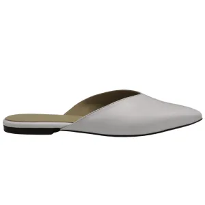 Tina 700 Flat Mule