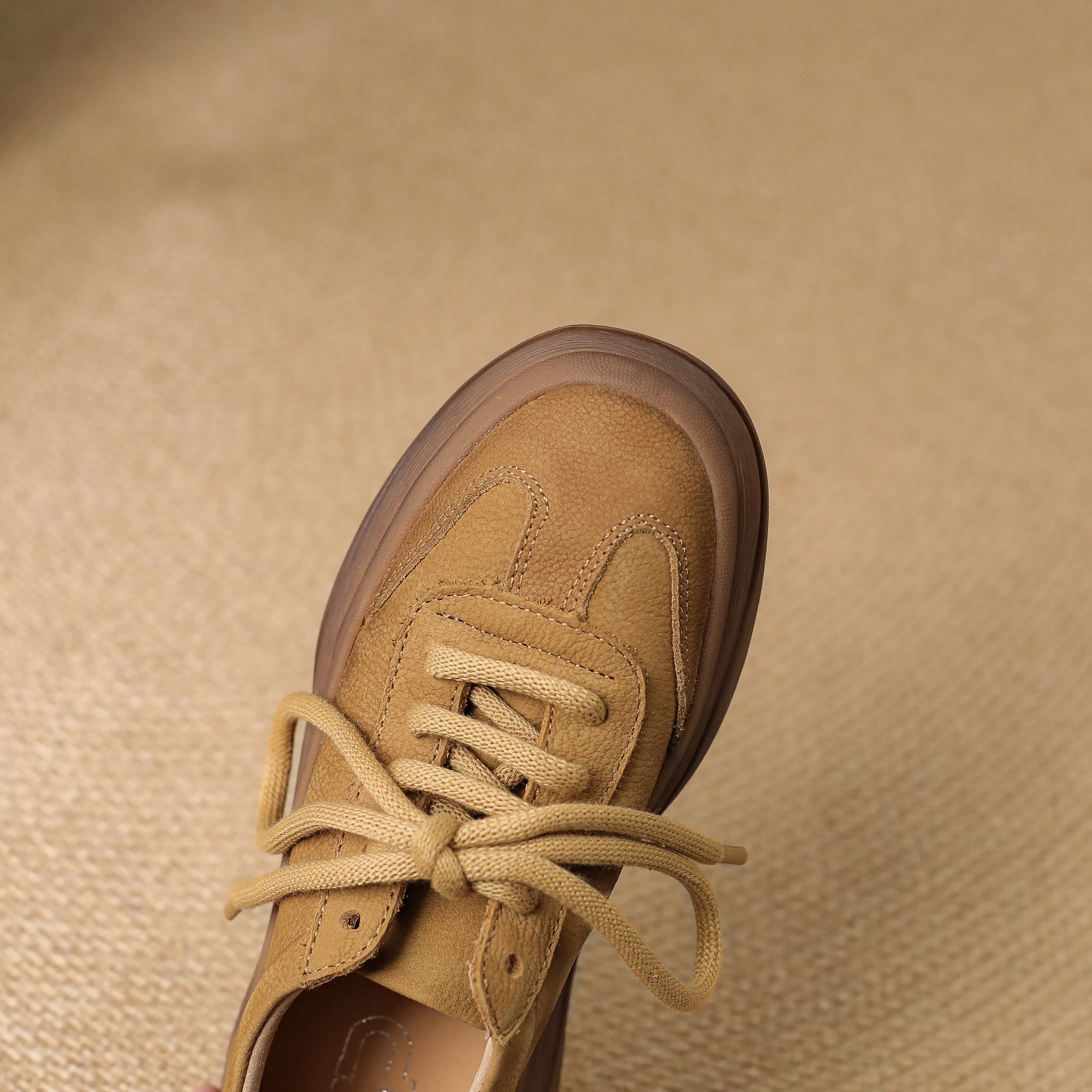 Women's Leather Comfortable Stylish Breathable Sneakers
