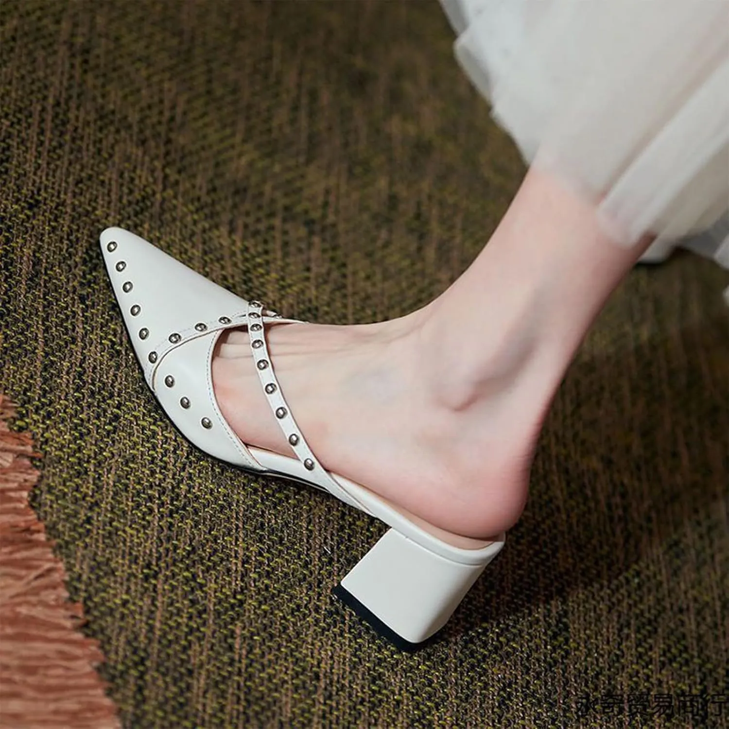Womens Leather Rivet Closed Pointed Toe Block Heel Mules Fashion Strappy Slip-On Slingback Chunky mid Heels Slingback Sandals for Summer Business Wedding Dress Office