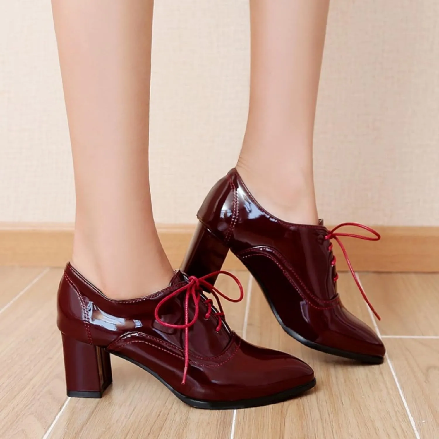 Women's Patent Leather Lace-up Oxfords Shoes Pointed Toe Chunky High Heel Flat Brogues Comfortable Vintage Wingtip Derby Saddle Pumps