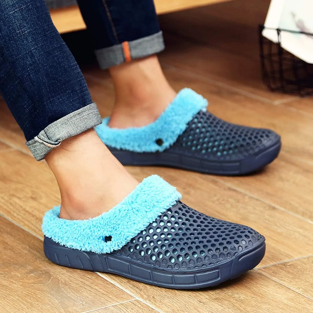 YUKTOPA Unisex Garden Clogs House Slippers Fur Lined Winter Breathable Walking Garden Shoes Warm Non-Slip Mule Footwear