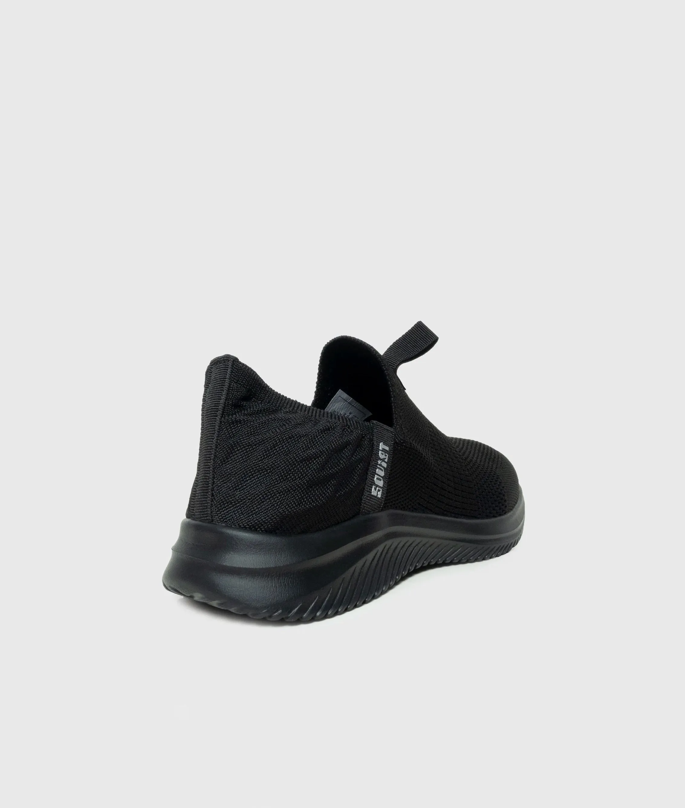 Zeta Knit Slip On Sneakers