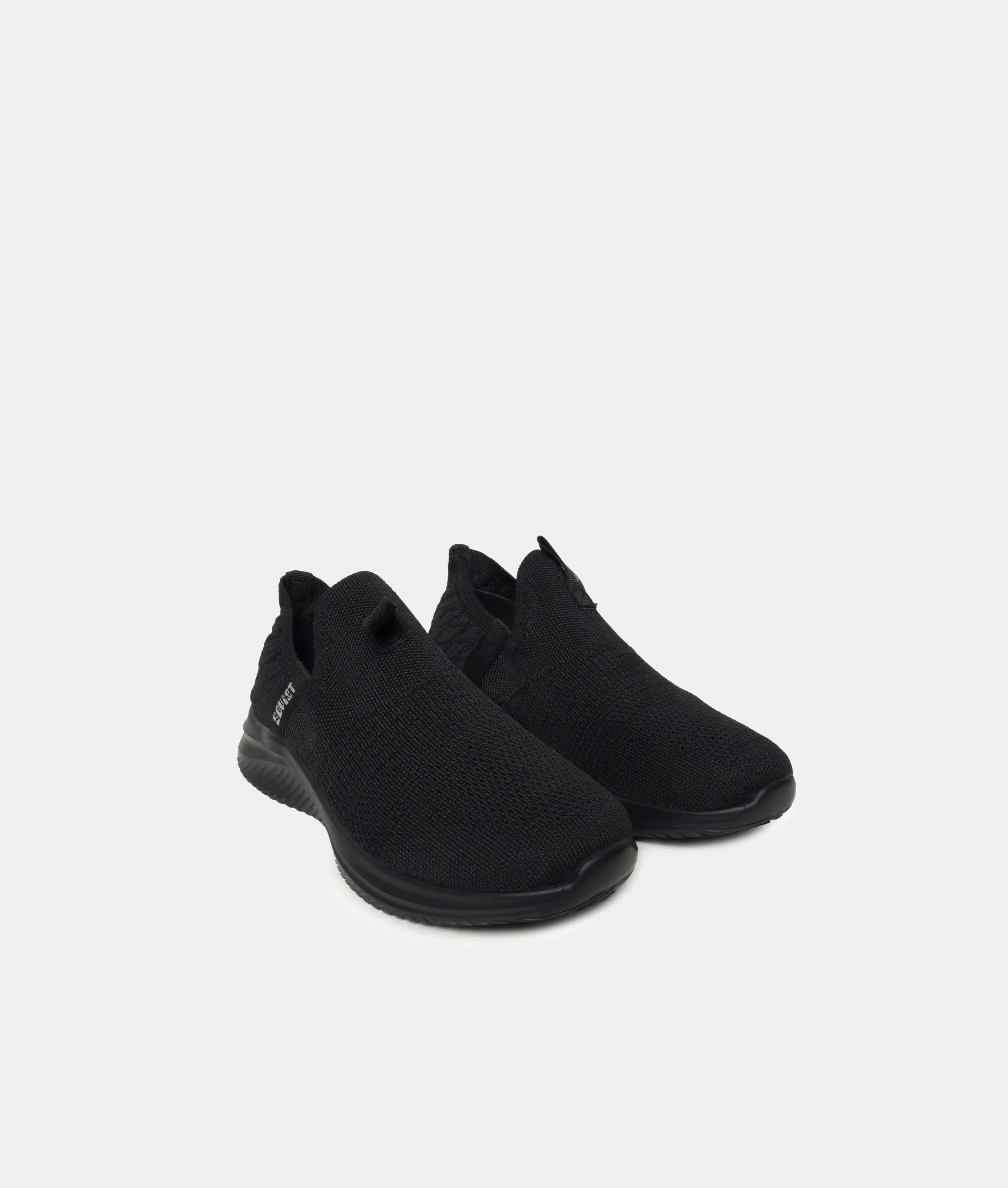 Zeta Knit Slip On Sneakers